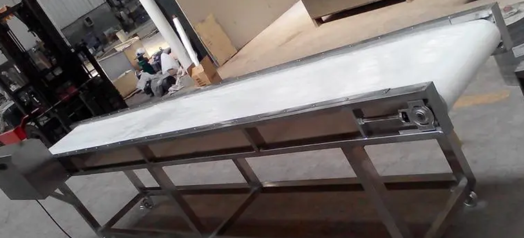 輸送帶出現(xiàn)跑偏怎么辦？