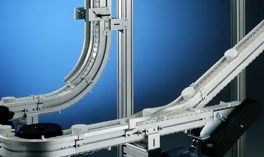 柔性鏈板輸送線有什么核心優(yōu)勢?