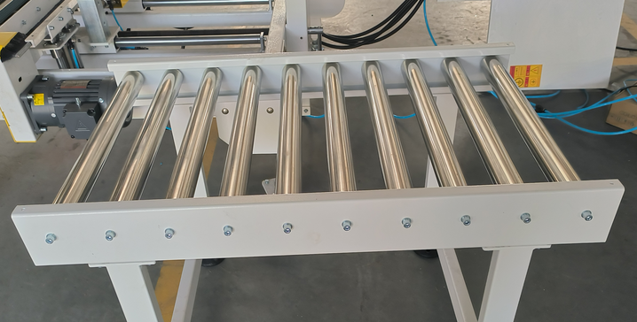  滾筒輸送線的動力款和無動力款有什么區(qū)別？