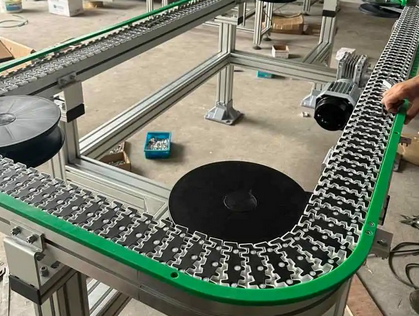  柔性鏈輸送線的優(yōu)點(diǎn)有哪些？